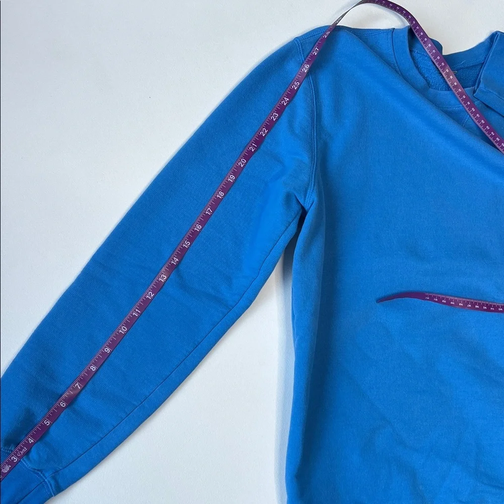 Northface crewneck sweatshirt‎ blue